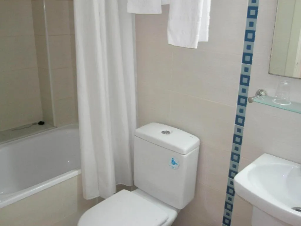 Hotel Blauet El Prat de Llobregat 0*,